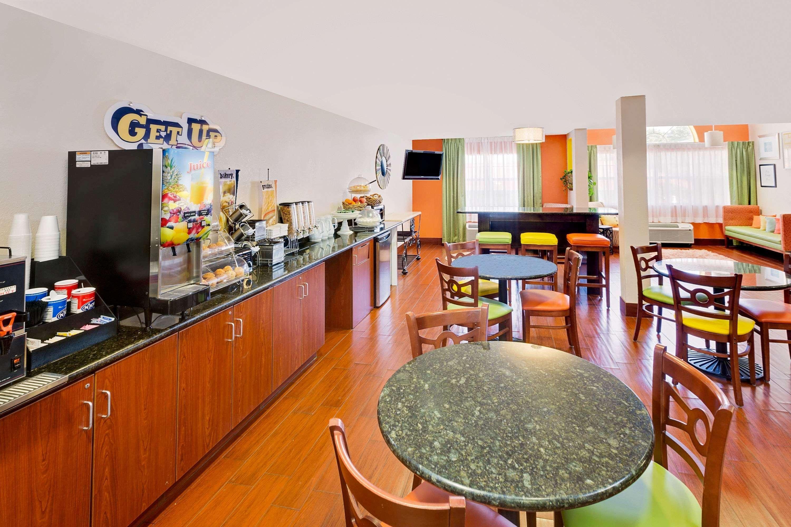 Microtel Inn & Suites By Wyndham דפני מראה חיצוני תמונה