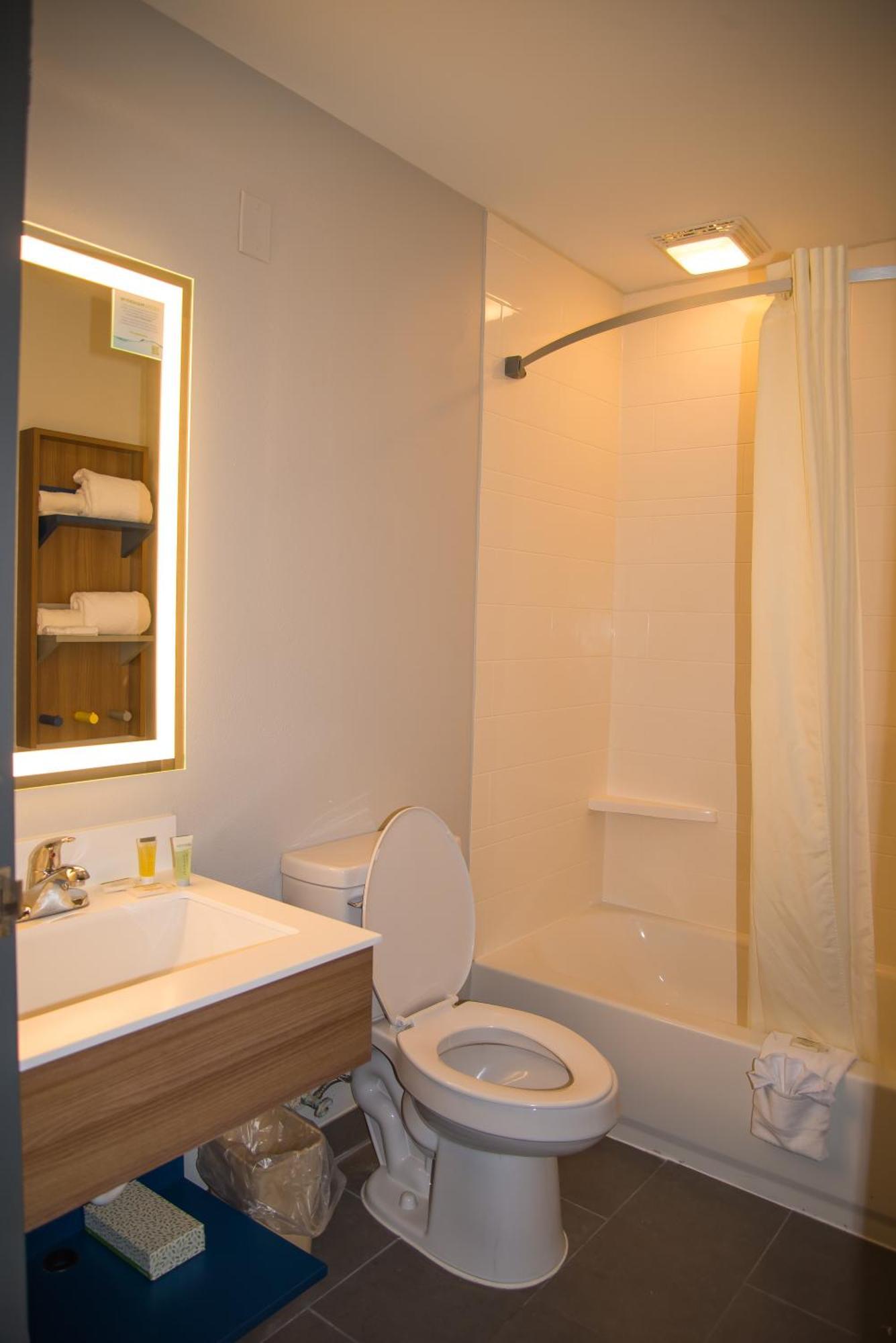 Microtel Inn & Suites By Wyndham דפני מראה חיצוני תמונה