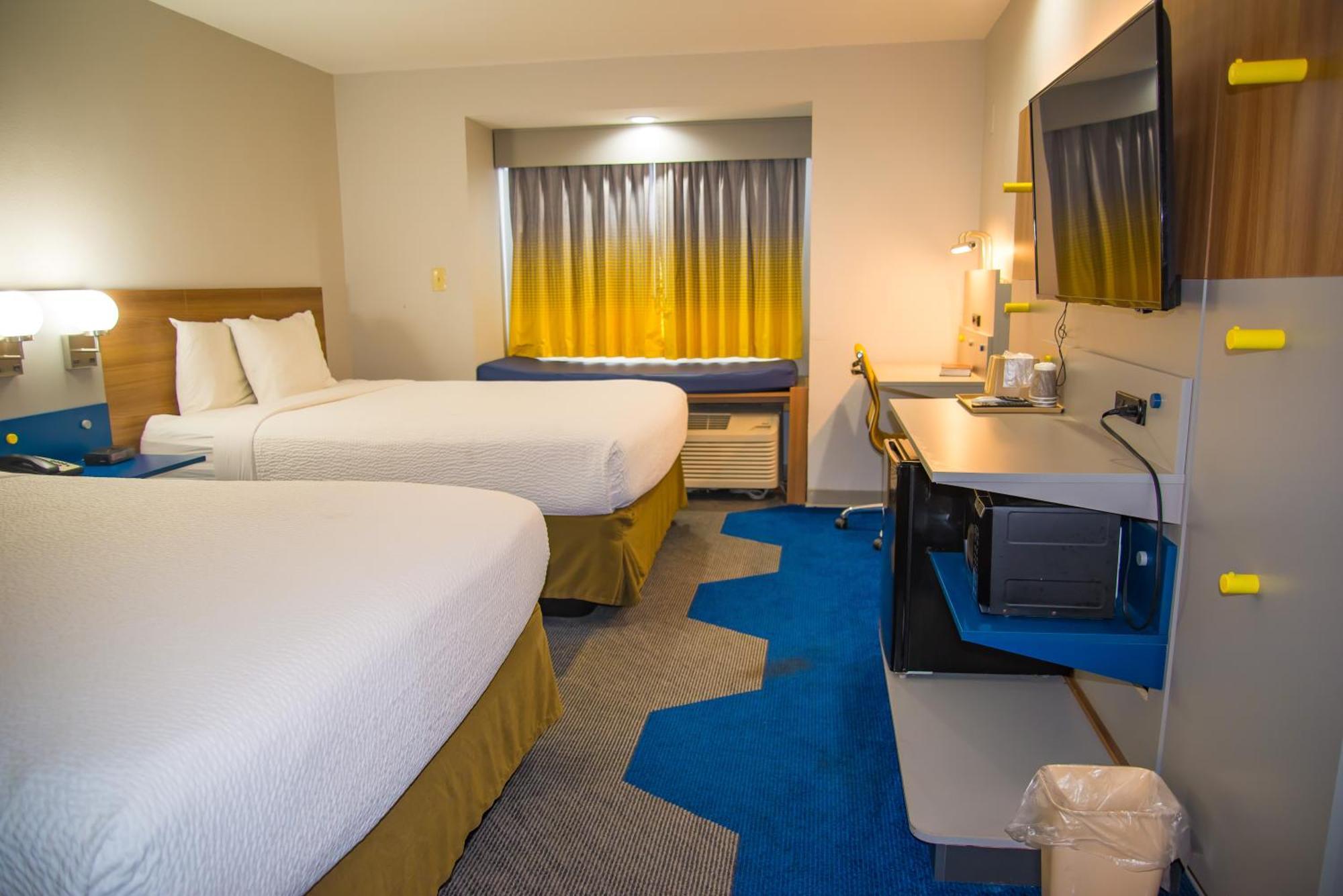 Microtel Inn & Suites By Wyndham דפני מראה חיצוני תמונה