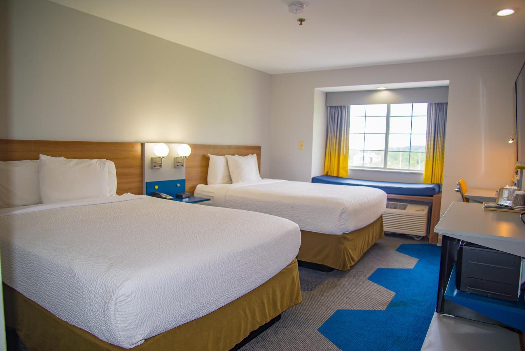 Microtel Inn & Suites By Wyndham דפני מראה חיצוני תמונה